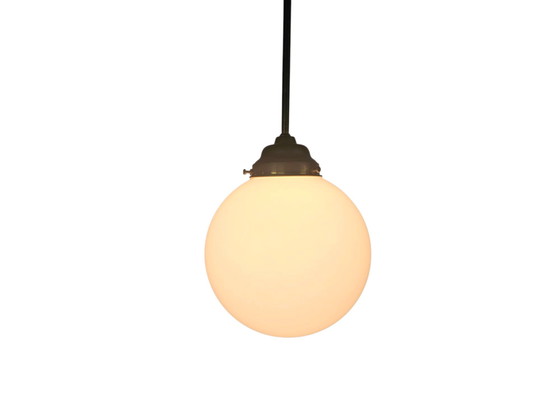 Image 1 of Giso Gispen - hanglamp  - opaalglas - messing - 3e kwart 20e eeuw 