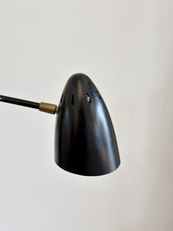 Mid-Century Modern Tripod Floor Lamp with Three Adjustable Shades, and Brass Details, 1960s – Vloerlampen (photo 5 of 15)