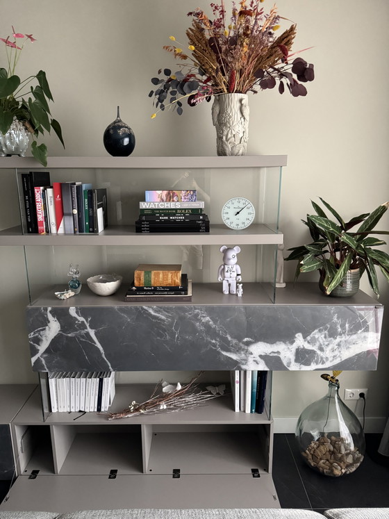 Unidad de libros de pared Lago – Librerías, Glass, Mdf (photo 9 of 11)