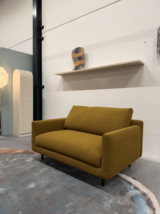Design on Stock Elliot Loveseat Breda Mustard – Bankjes, Anders (photo 3 of 8)