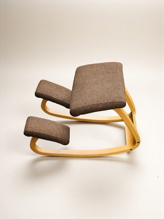 Image 1 of toller Stokke Kniestuhl Variable Balans Bürostuhl Knie Hocker