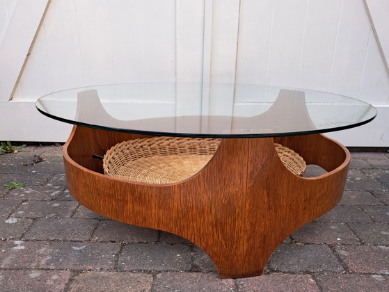 Tavolino rotondo in teak stile Space Age – Tavolini da caffè, Glass, Wood (photo 8 of 9)