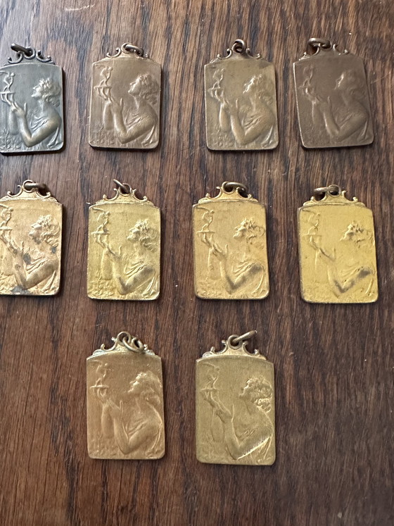 Image 1 of Set di medaglie vintage del ciclocross belga – Le Soir “Cross du Soir” 1924-1947 – 10 pezzi