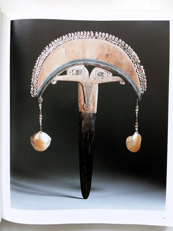 (W033) Book Oceanic Art – Mythical Masks & Artifacts from the South Pacific – Konemann, Coffee table books (photo 7 of 15)
