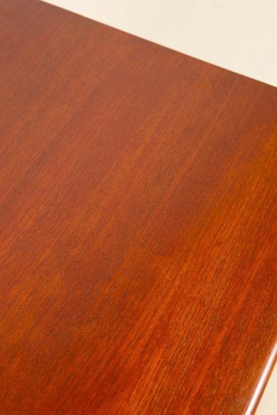 Image 1 of Table basse Hans Wegner AT-15 en teck massif et chêne pour Andreas Tuck