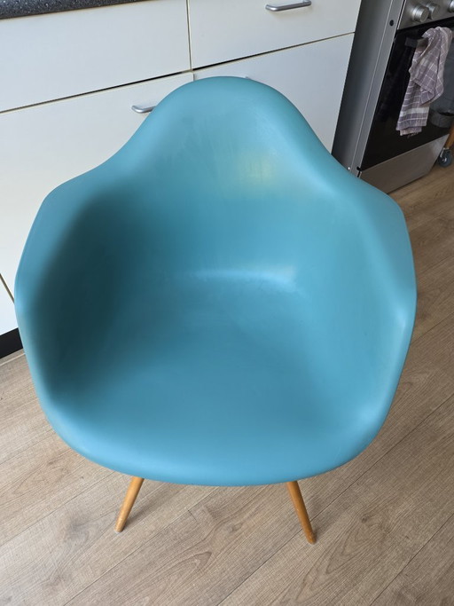 6 sillas Vitra Eames