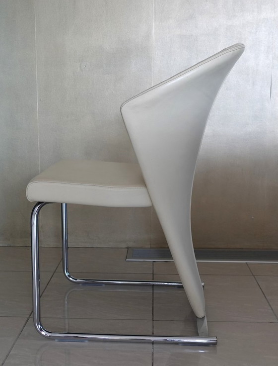 Image 1 of 6 volés du fabricant Ronald Schmitt. Crème de cuir