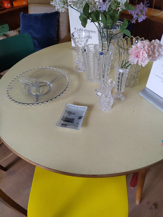 Image 1 of Vintage round dining table