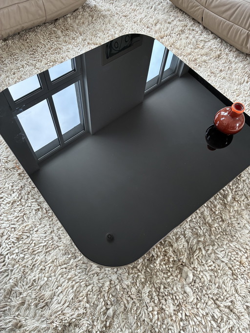 Classicon Bow coffee table