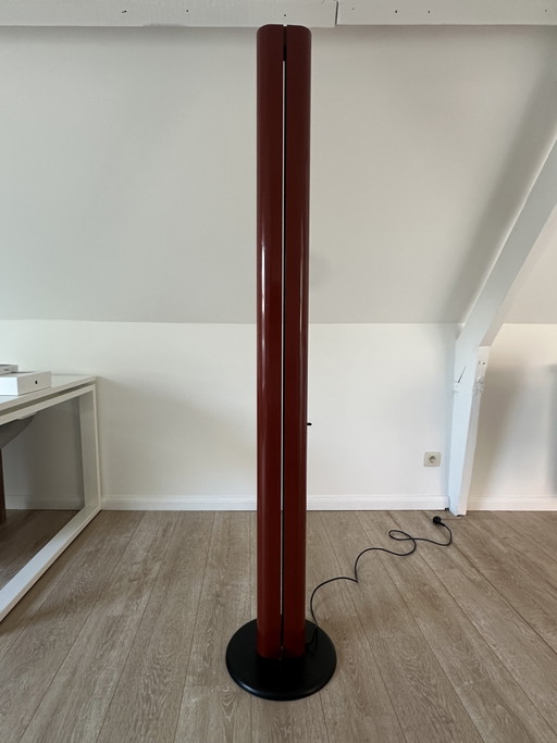 Megaron Stehleuchte in Rot von Gianfranco Frattini für Artemide, 1970er Jahre – vloerlampen, Iron (photo 2 of 5)