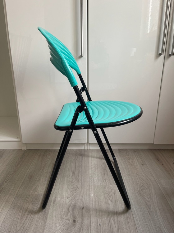 Vintage Italian Folding Chair Studio G.P., 80s Pop Art, Plastic, Metal, Turquoise (photo 3 of 7)
