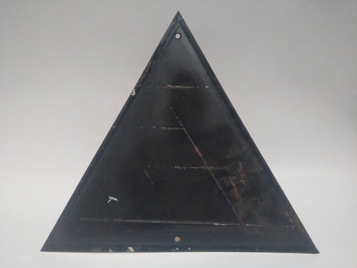 Vintage Enamel Sign: Breathe