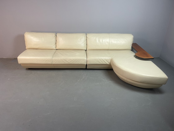 Divano paesaggistico Frighetto in pelle crema italiana con chaise longue e tavolo, Italia, anni '80-'90 (photo 12 of 15)
