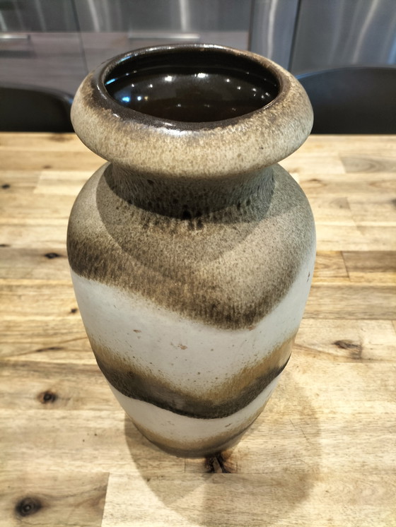 Image 1 of Magnificent large ceramic vase