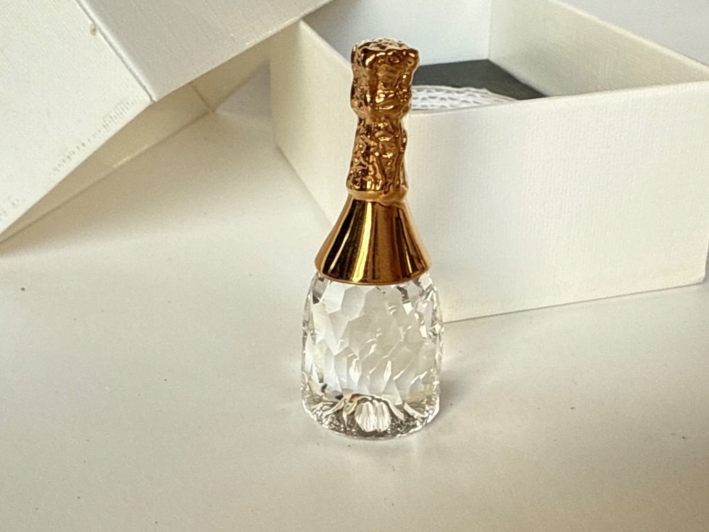Swarovski crystal memories champagne bottle | €30 | Whoppah