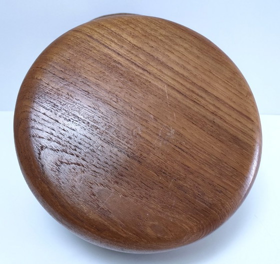 Image 1 of vier antike Massivholzschalen