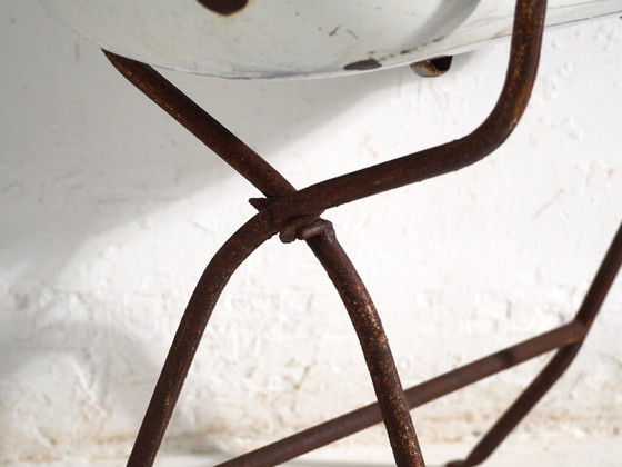 Antique bathtub in enamelled iron – Central Europe, circa 1950 #4 – Decorative Objects, Industrieel (photo 16 of 40)