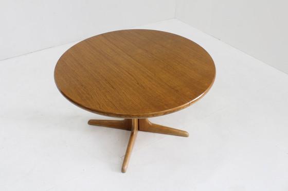 Image 1 of Table de salle à manger ronde extensible vintage danoise des années 1960