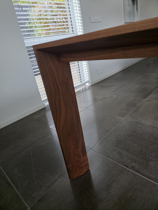 Arco kersenhouten eettafel