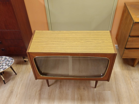 Image 1 of Vintage Display Cabinet Showcase Cabinet Small Cabinet Teak Veneer