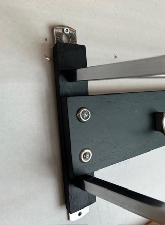 Image 1 of Vintage chrome wandkapstok