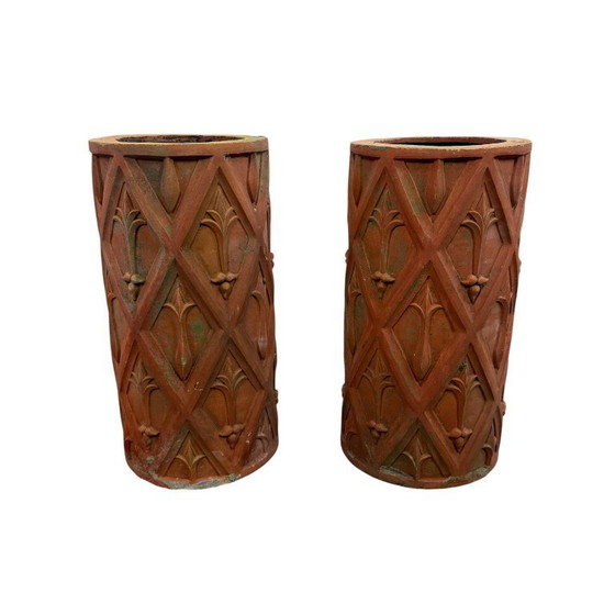 Image 1 of Set antiker französischer Terrakotta-Kaminblumentöpfe
