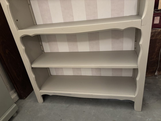 Image 1 of Vintage bookcase / cabinet