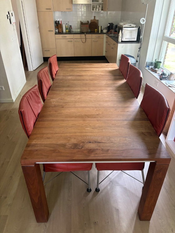 Leolux Walnut Dining Table – Wood, Metal (photo 2 of 5)