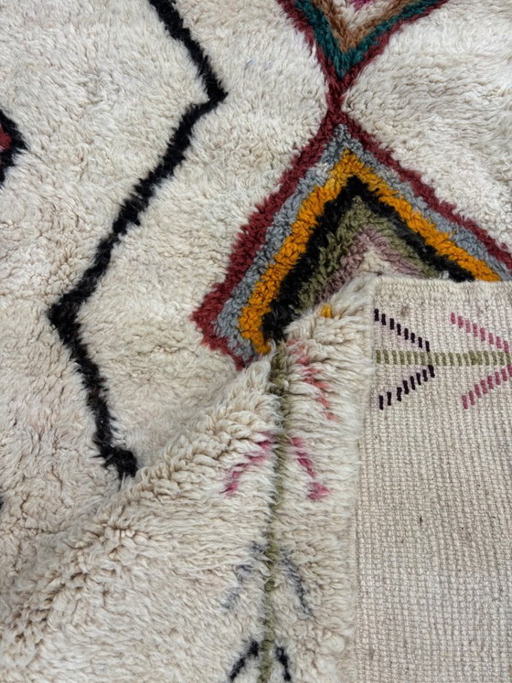 Image 1 of Large Moroccan Beni M’rirt Rug 250 x 330 cm – Luxury Handmade Wool Berber Carpet, Cream Geometric Tribal Design