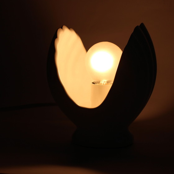 Image 1 of Rare Vintage Ceramic Shell Table Lamp