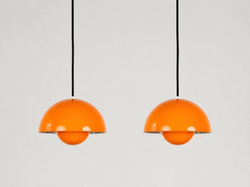 Set van 2 Deense vintage bloempotlampen van Verner Panton, Louis Poulsen, 1968 – hanglampen, Other