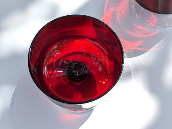 Image 1 of 4 x Sherbet Cups von Luminarc | Rote Stielgläser aus der Jahrhundertmitte für Eis, Desserts oder Cocktails