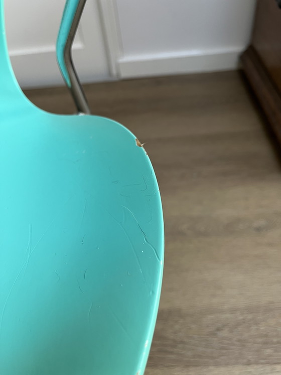 Image 1 of Fritz Hansen butterfly chair