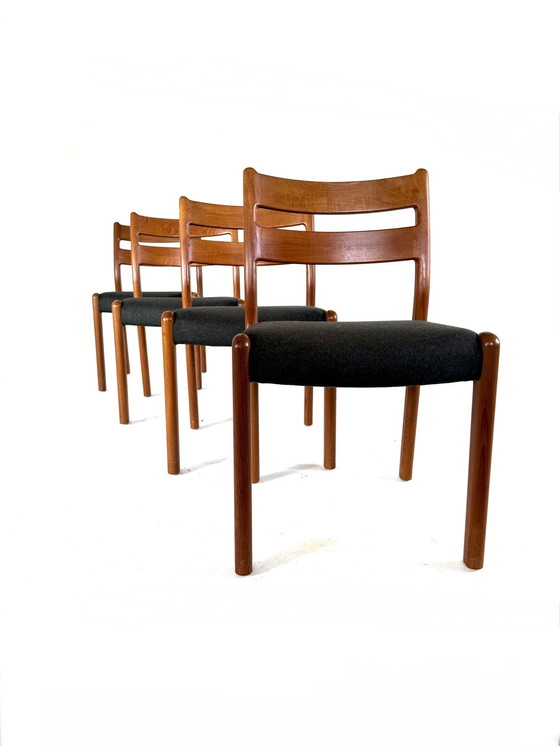 Image 1 of 4x gerestaureerde eetkamerstoel, EMC Møbler ‘80