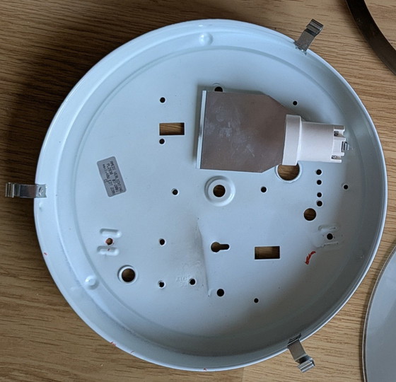 Image 1 of Plafonnier en verre dépoli et couleur or