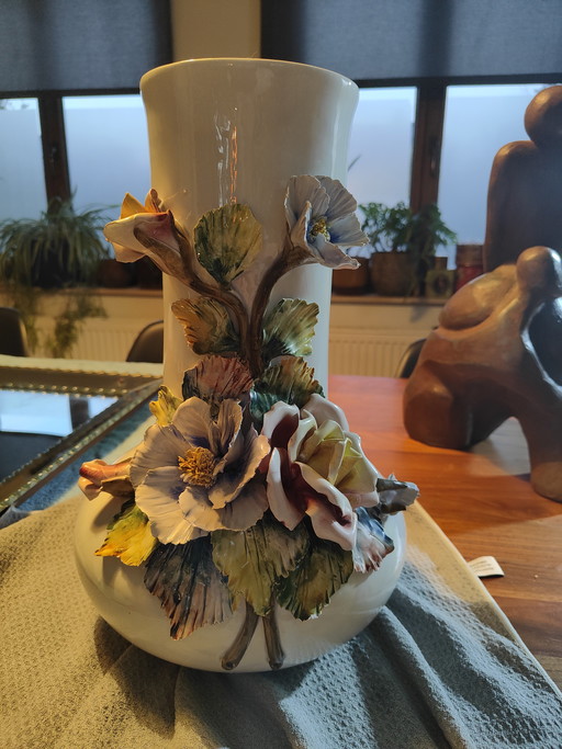 Large Italian Bassano vase – hand-crafted – floral relief – 37.5 cm