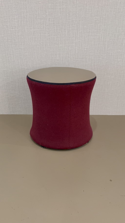 Minotti Davis Drum Pouf – hockers en poefs, Leather