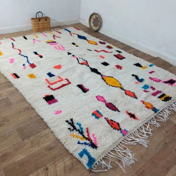 Image 1 of Tappeto Azilal XXL in lana colorato – Arte berbera tessuto a mano (300×216 cm)