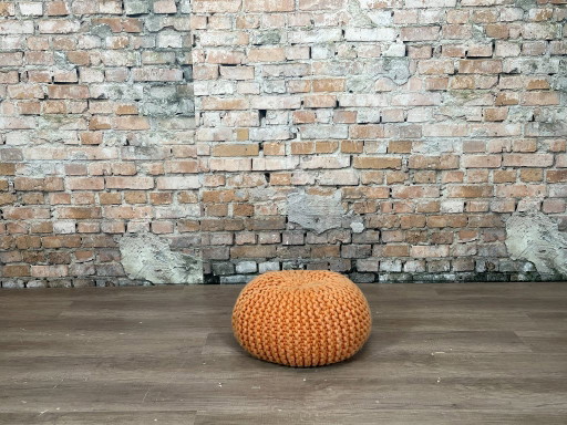 Thomas Eyck Pouf Urchin orange