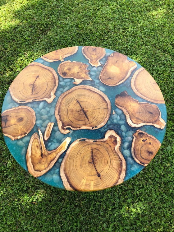 Image 1 of Coffee table in resina epossidica