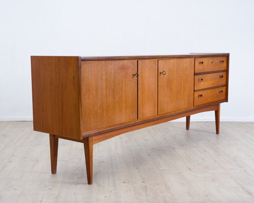Dressoir van teakhout in Scandinavisch design, fabrikant Bartels