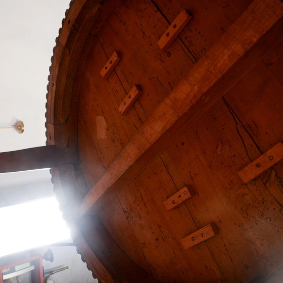 Tavolo rotondo antico intarsiato e scanalato – Lampade da tavolo, Legno (photo 18 of 18)