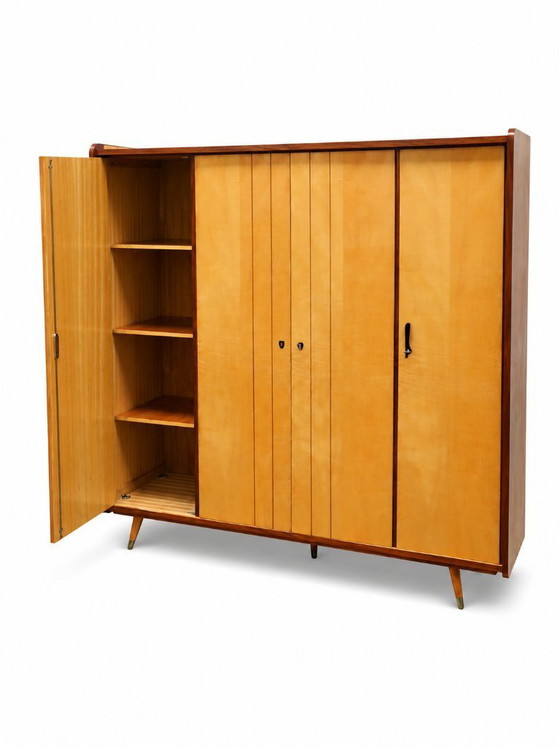 Image 1 of Vintage mid-century kledingkast met leg- en hanggedeelte