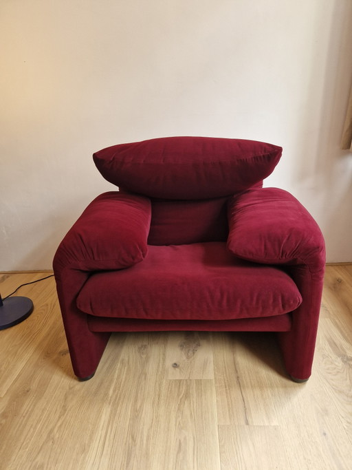 Cassina Maralunga Fauteuil Nuova tappezzeria di De Ploeg