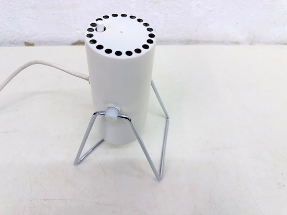 2 minimalistische cilindrische tafellampen in Space Age-stijl uit de jaren 60 en 70. – Metal (photo 10 of 12)