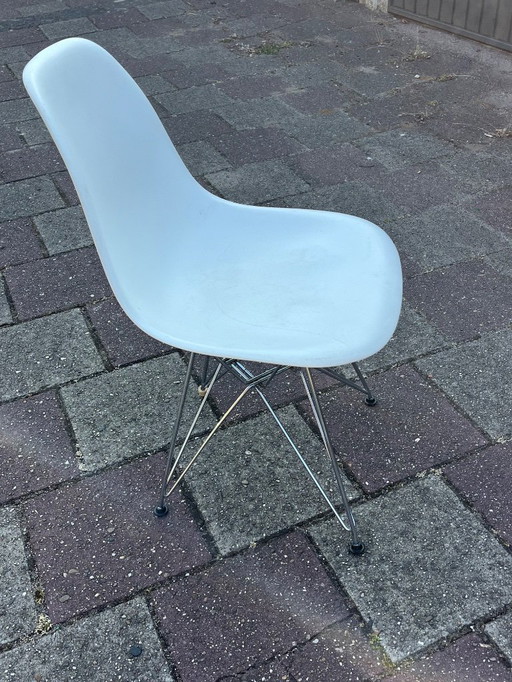 Vitra dining chair