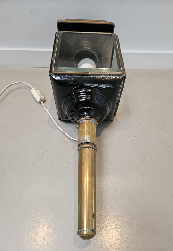 Image 1 of Victoriaanse Messing Koetslamp