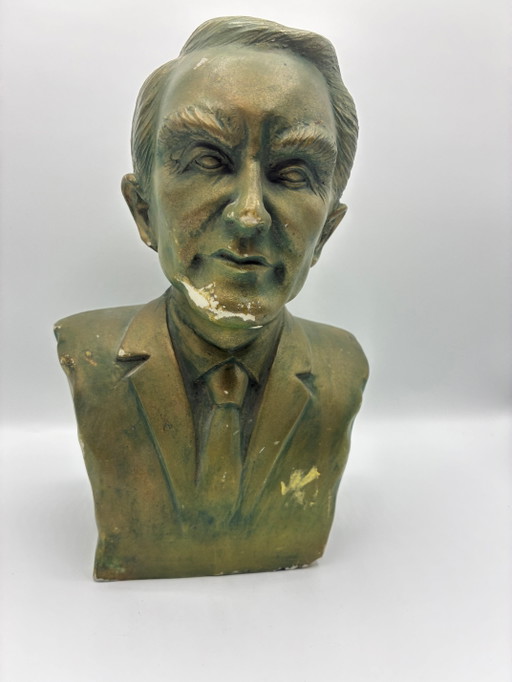 Keramikbüste, signiert David – Coimbra 1994 – Porträt eines Mannes, Bronzepatina – beeldhouwkunst