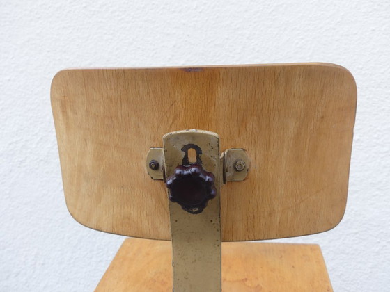 Image 1 of Sedia da scrivania girevole, anni '50, legno, WstaEb