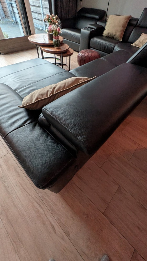 Image 1 of Nuovo divano angolare con reclinabile elettrico e molti altri extra